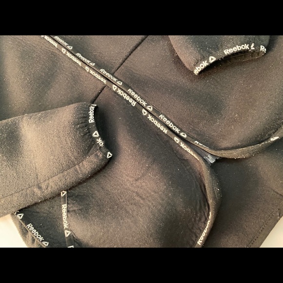 Black Reebok jacket - Picture 3 of 4